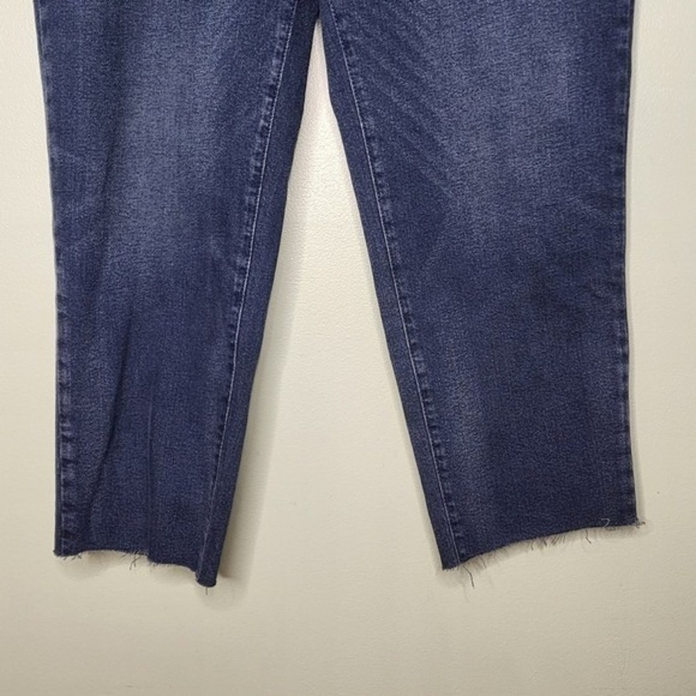 Universal Thread Mid Rise 80s Slim Dark Wash Denim Frayed Raw Hem Grunge 17 - Picture 4 of 10